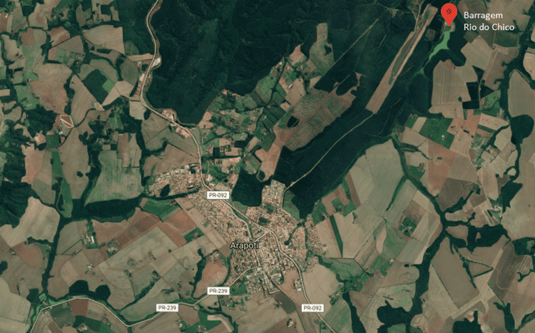 Localização da Barragem Rio do Chico em relação ao município de Arapoti-PR.